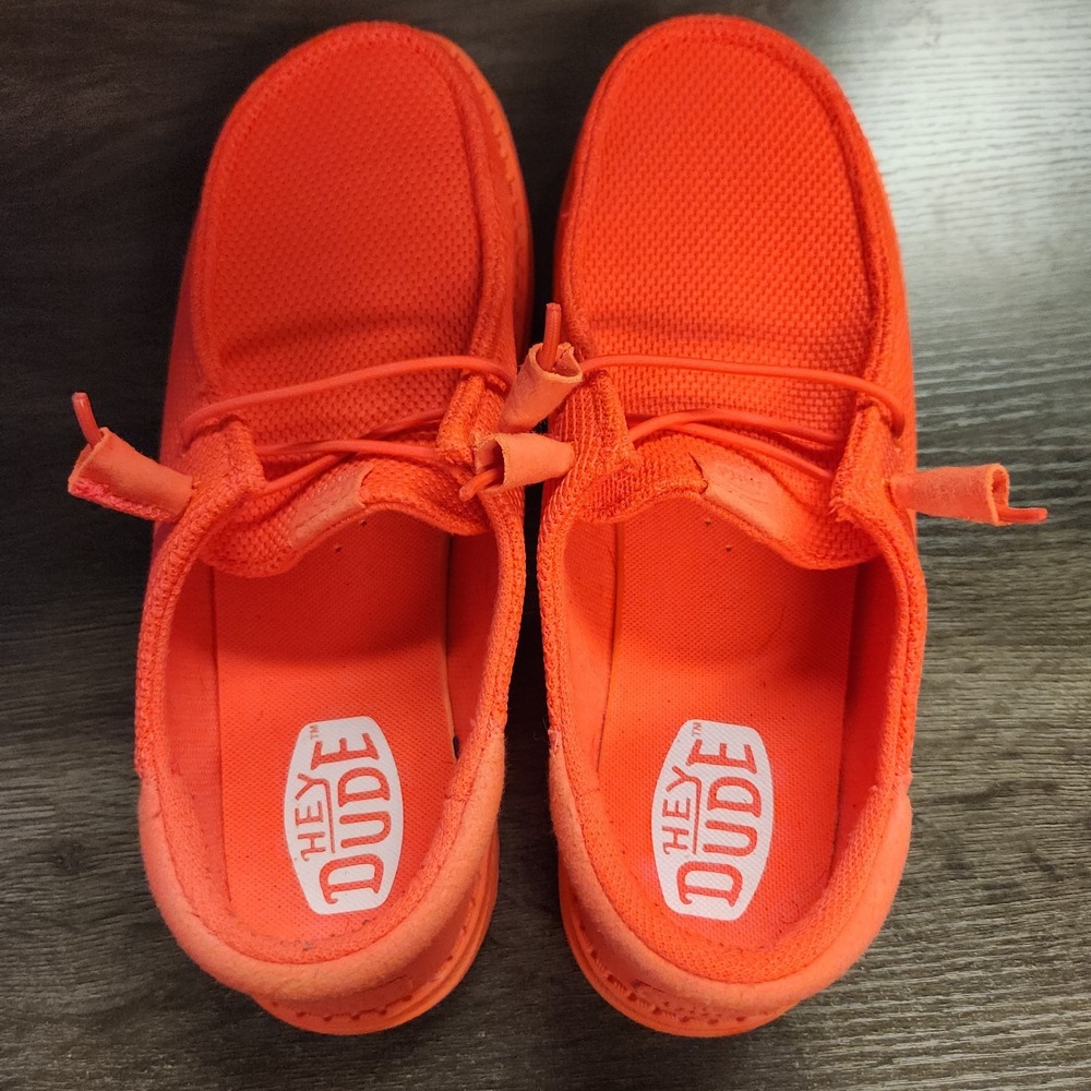 Hey Dude Womens Wendy Funk Mono Slip On Comfort Shoes Size W10 Fiery Coral - Picture 6 of 9